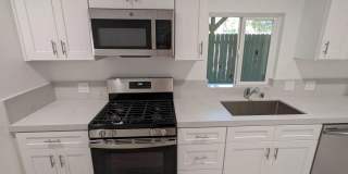 4163 1/2 Marian St Gallery 4