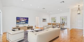 210 Russlyn Drive Gallery 4