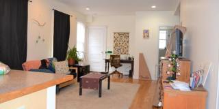 86 Easton St. Gallery 3