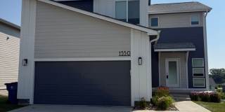 Luxury Newer Construction Home! Perfect Location! Gallery 1