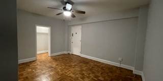 1916 R Street Gallery 37