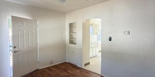 645 N 5th Ave - 2 Gallery 8