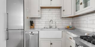 1929 Tamarind Ave unit: 8 Gallery 19