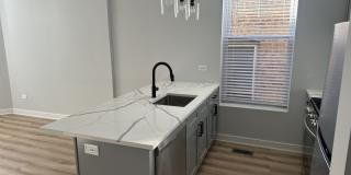 6552 S Champlain Avenue Gallery 3