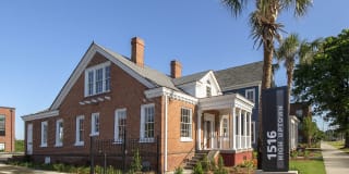 Second Avenue Apartments Gallery 15