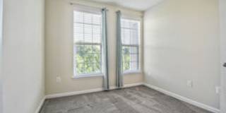 Spacious and Modern 2BR/2BA Condo in Norbeck Crossing Gallery 15