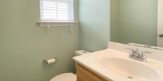 Ready To View!!! Great Location!!!! Gallery 10