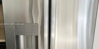 1974 NE 3rd Ct Gallery 5