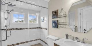 320 New York Boulevard Gallery 72