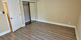 Laurelwood Gallery 16