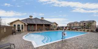 Majors Place Gallery 12