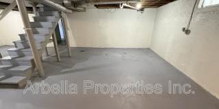1437 Valley St Gallery 21