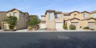 Spacious 3-Bedroom Henderson Home with Dual Garages! Gallery 1