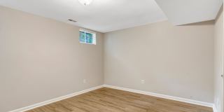 10929 Park Road Gallery 44