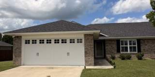 660 Constitution Drive Gallery 1