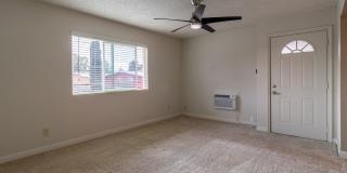 Courtyard Apartments Gallery 13