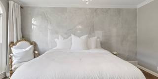 Luxury Furnished Home Gallery 25