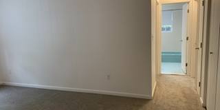 1 Viking Court Gallery 9