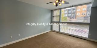 2 Bed/2.5 Bath, 2097 Sqft - 2620 W Front View Cres Dr Gallery 18