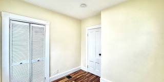 98 Safford St Gallery 29