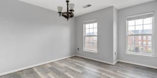 1126 HAMPTON Street Gallery 36