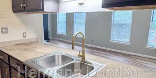 2336 Rutger Gallery 9