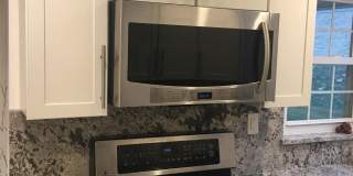 8390 MONTGOMERY RUN Road Gallery 9