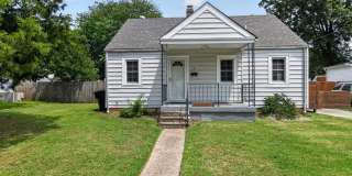 Charming 3BR House in Portsmouth Gallery 1