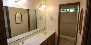 3 Bedroom Home for Rent in Redding CA | Office, RV Parking, Fenced Yard & 2-Car Garage Gallery 15