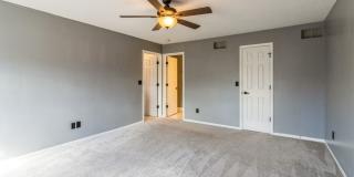FOUNTAIN POINTE TOWNHOME!! 2 Bed, 2.5 Bath Townhome in Ankeny Gallery 12