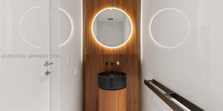 5 Grove Isle Dr Gallery 25