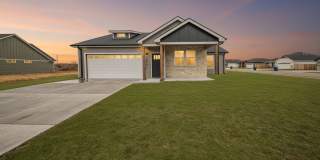 Please View 3D Virtual Walk-Through Before Scheduling a Showing Gallery 1