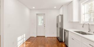 255 Connecticut Avenue NE Gallery 8