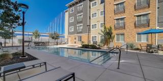 Simplicity at the Rim Gallery 30