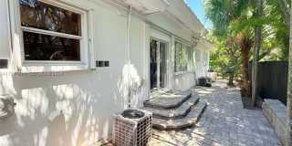 2300 SW 24th St MIAMI, FL 33145 Gallery 9