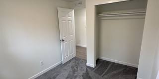 10521 Garrison Street Gallery 13