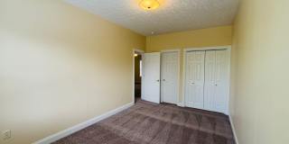 3 Bedroom 2 Bath Townhouse Gallery 1