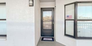 Fully Furnished Resort-Style Waterfront Living at Pasadena Cove - 2Bed|1Bath Gallery 1