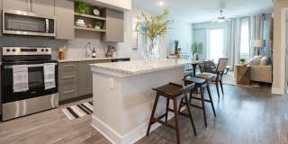 Windsor 335 Gallery 10