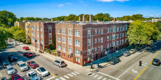 5208-14 N. Damen / 2000-10 W. Foster Gallery 1