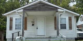 New Listing!!-Charming 2 Bedroom | 1 Bathroom Home with Spacious Backyard New Listing!!-Charming 2 Bedroom | 1 Bathroom Home with Spacious Backyard Gallery 1