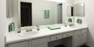 Woodlake On The Bayou Gallery 36