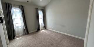 Room in 3 Bedroom Home at 109 Windy Creek Ln Gallery 29