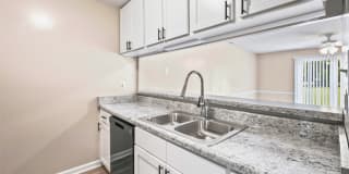 North Ingleside Townhomes Gallery 4