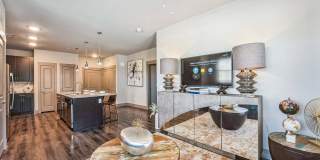 Discovery Park Gallery 32