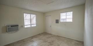 1 bed and 1 bath located in Henderson! 1 bed and 1 bath located in Henderson! Gallery 19