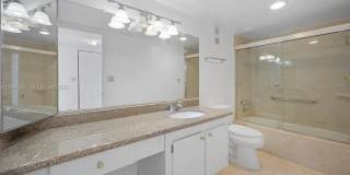 1300 NE Miami Gardens Dr Gallery 14