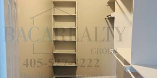 3BR 2BA Duplex with 2 Car garage Gallery 13
