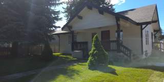 Old house charm with modern upgrades Gallery 1