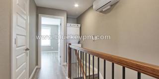2 Bed, 2.5 Bath Townhome on Broadway and E. 28th Street Gallery 8